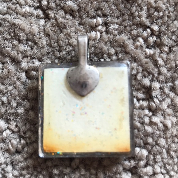 Taylor Swift pendant - Picture 2 of 3